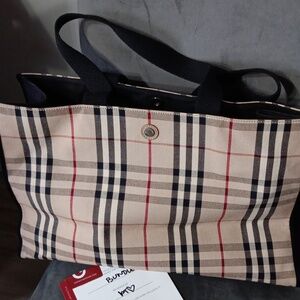 Burberry tote bag  Good used condition